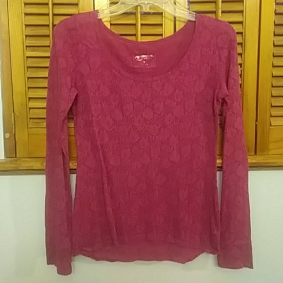 Lace pink shirt - Picture 1 of 2